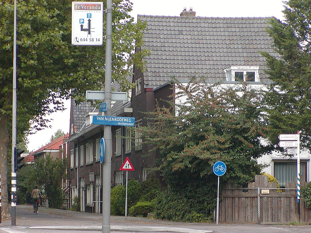 Van Nijenrodeweg - Hoek Amstelveenseweg - Amsterdam