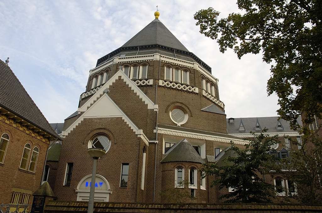 Gerardus Majellakerk - Amsterdam
