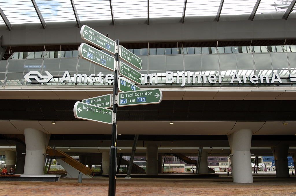 Station Amsterdam Bijlmer Arena - Amsterdam