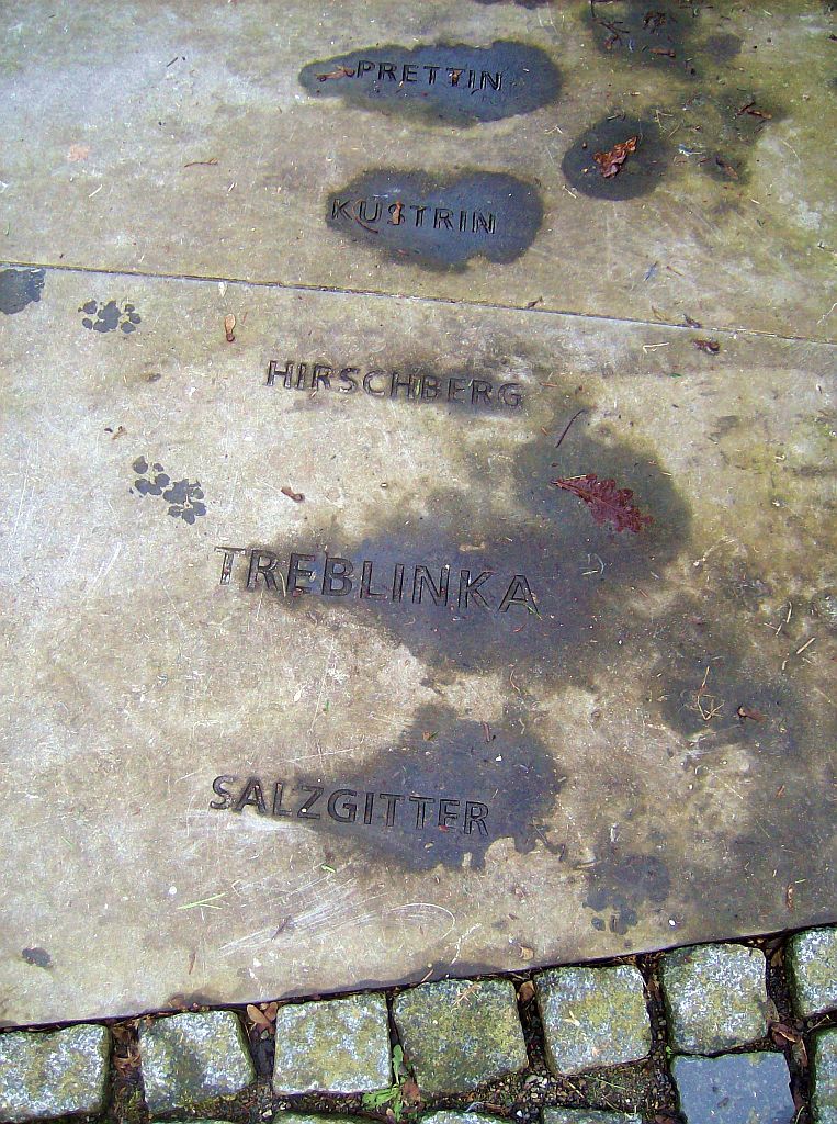 Nationaal Dachau Monument - Amsterdam