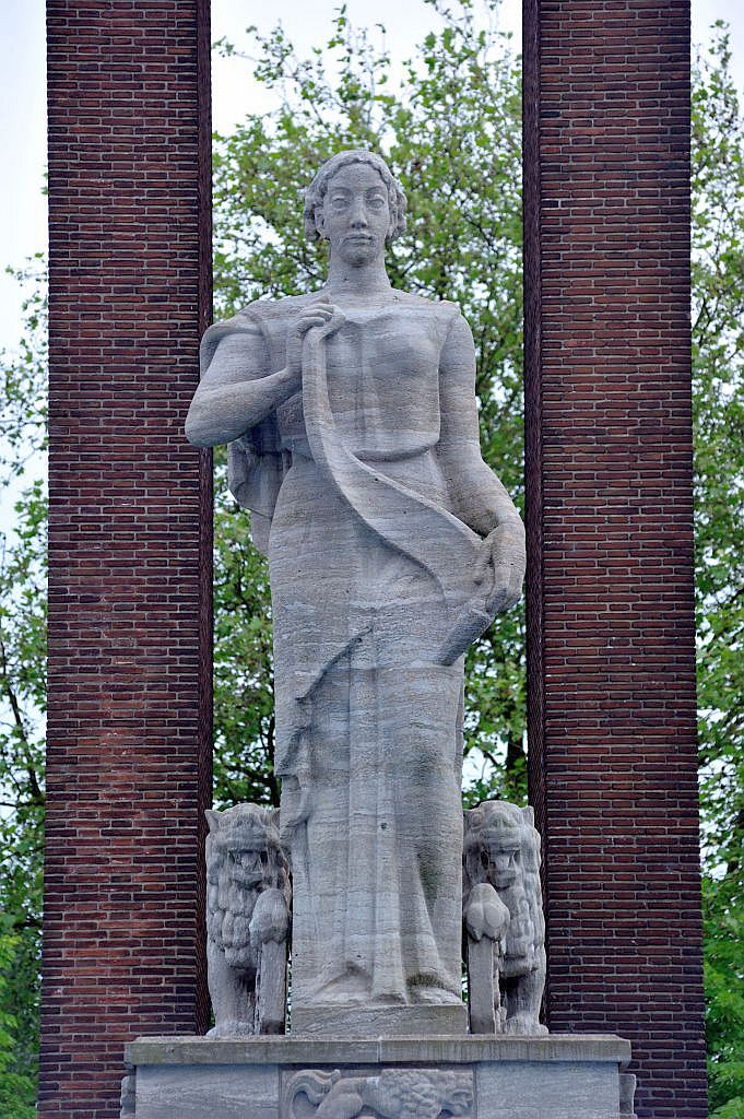 Monument Indie Nederland (vml. Van Heutsz Monument) - Amsterdam