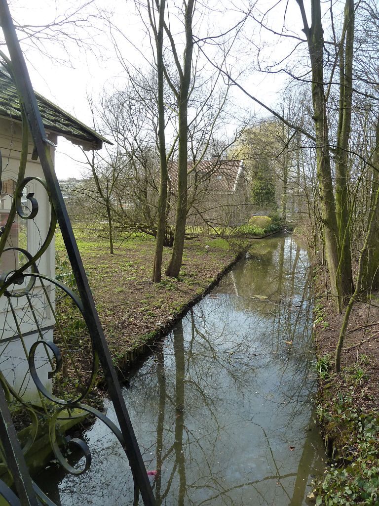 Begraafplaats Huis Te Vraag - Amsterdam