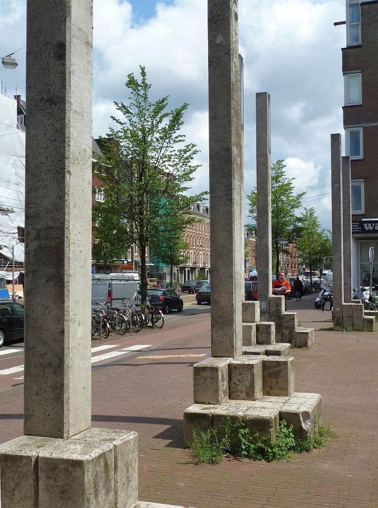 Kolommen van Frans Hage - Amsterdam