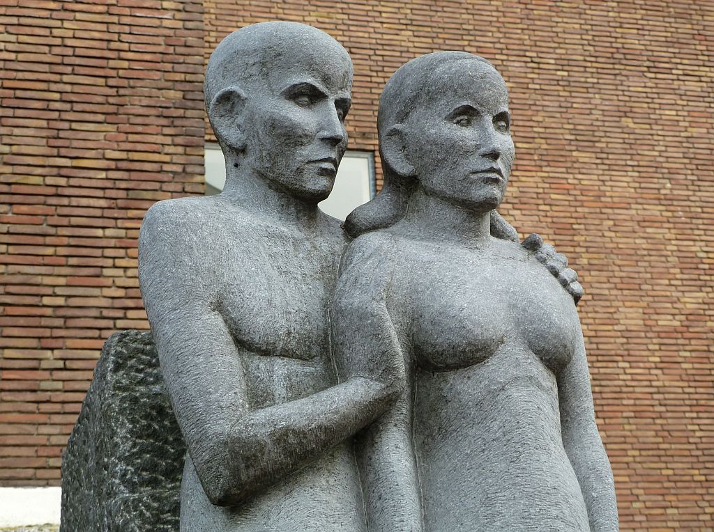 Troost van Hildo Krop - Amsterdam