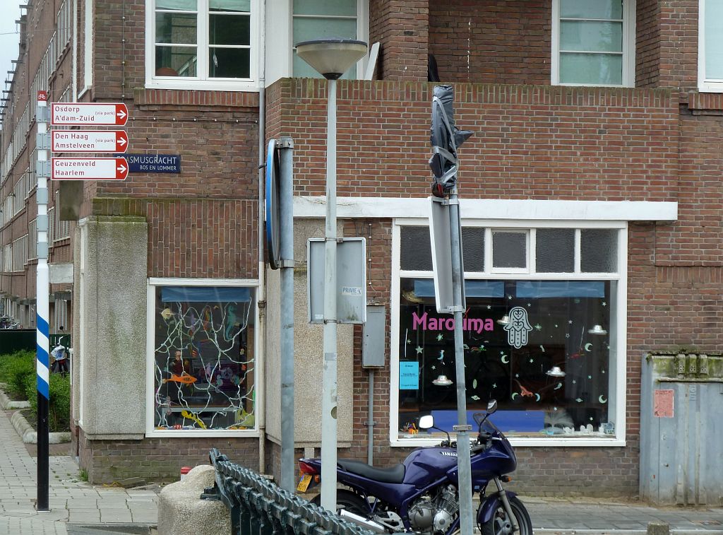 Erasmusgracht - Buurtcentrum Marouma - Amsterdam