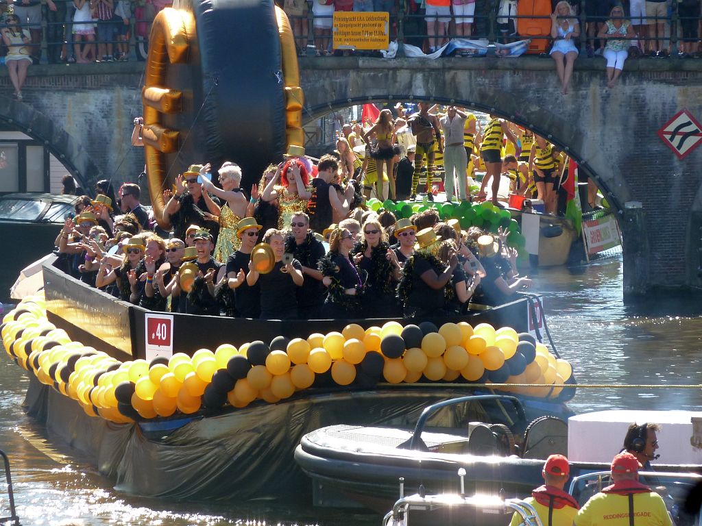 Canal Parade 2013 - Deelnemer De Nederlandsche Bank - Amsterdam
