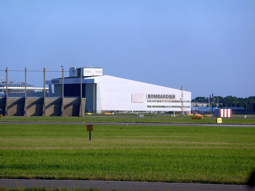 Hangar 4 Ruys - Amsterdam