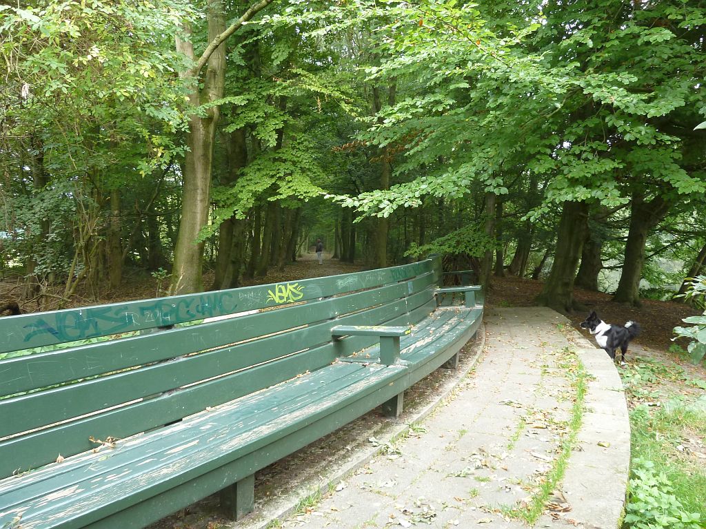 De Lange Houten Bank - Amsterdam