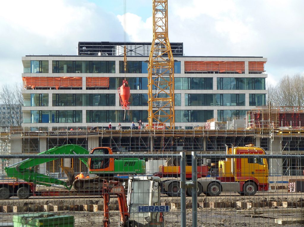 Intermezzo en Summertime - Nieuwbouw en 1000 Mahler - Amsterdam