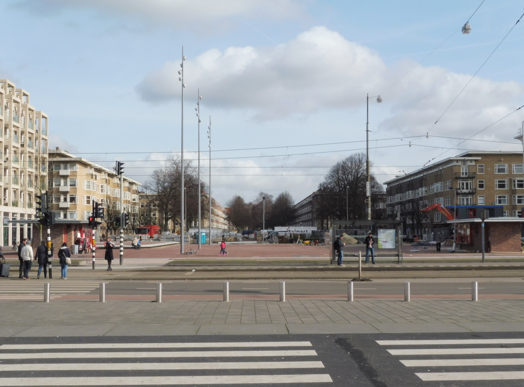 Stadionplein - Van Tuyll van Serooskerkenweg - Amsterdam
